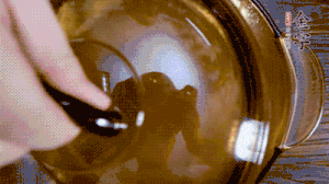 加山藥、毛豆再煮15分鐘。