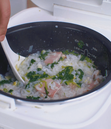 煮好時加白胡椒適當調味。