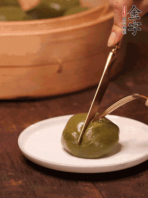 軟軟糯糯，香味可以秒殺99%的成品青團(tuán)